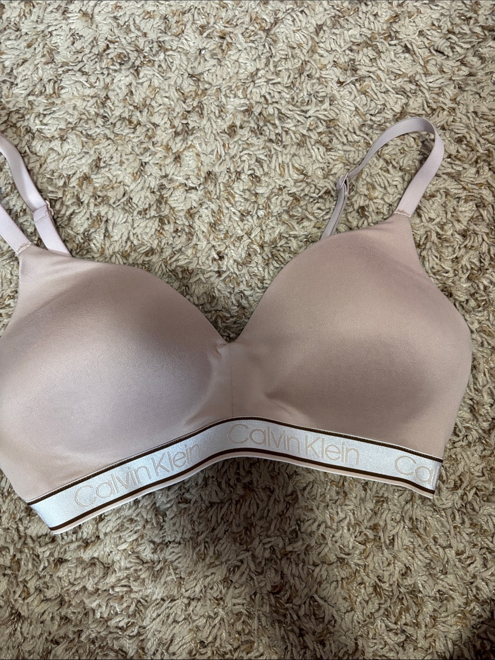 Calvin Klein  Wireless Molded T-Shirt Bra